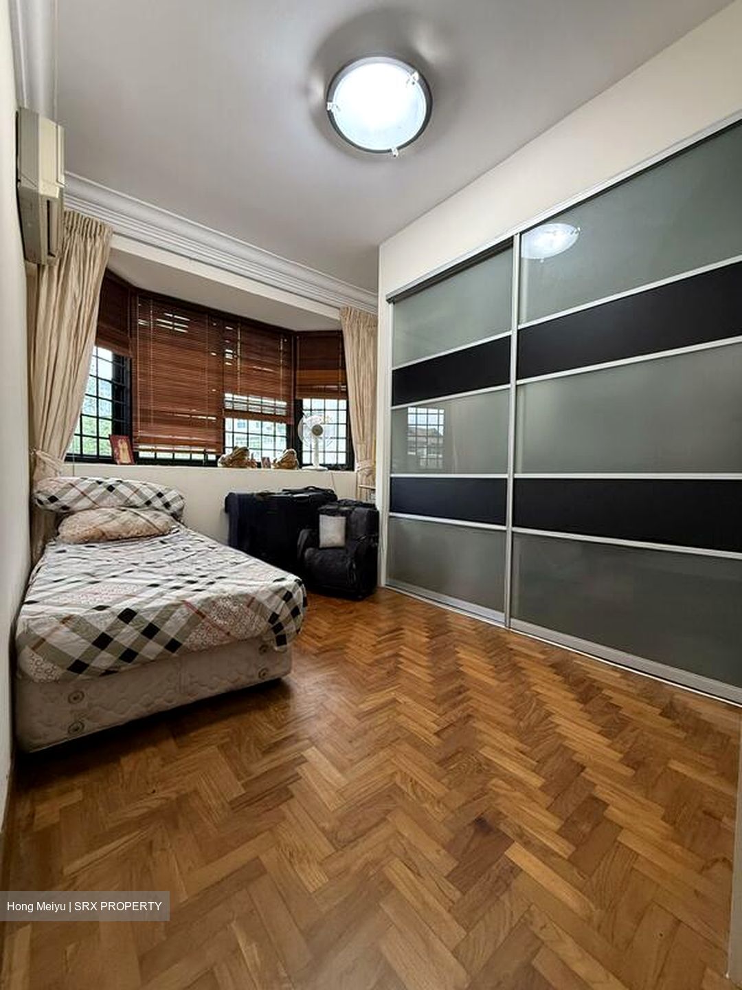 Mugliston Gardens (D28), Terrace #515313941